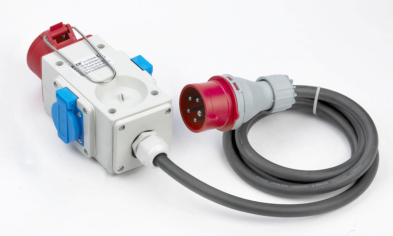 Wexim Forgrener 1xCEE 5-Polet 400V/16A Til 1xCEE 5-Polet 400V/16A 2xDK Udtag 230V/16A